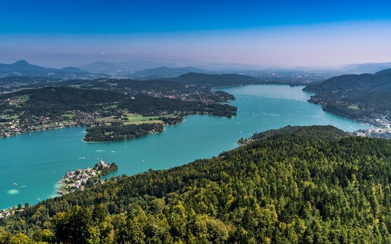 Worth Lake Austria