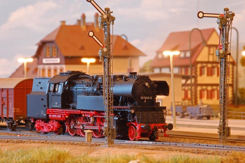 Tren de vapor de modelo